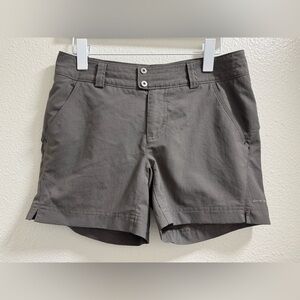 Columbia Shorts Titanium Omni-Shade Pockets Snaps Lightweight Gray Women's 4